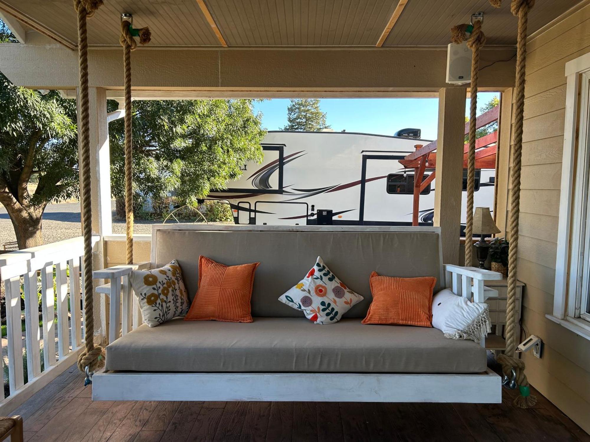 We Put The 'Fun' In Your Stay! Walla Walla Exterior foto