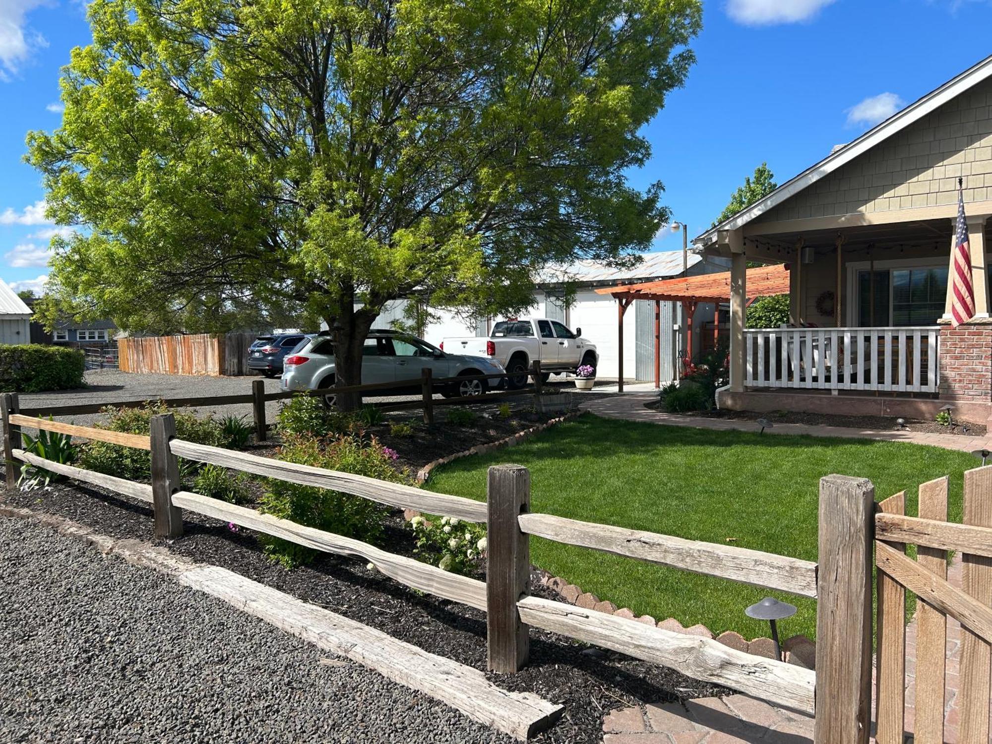 We Put The 'Fun' In Your Stay! Walla Walla Exterior foto